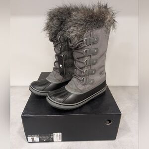 New, Sorel Women's Joan of Arctic Boot, Waterproof, Size 8.5 (Quarry, Black)